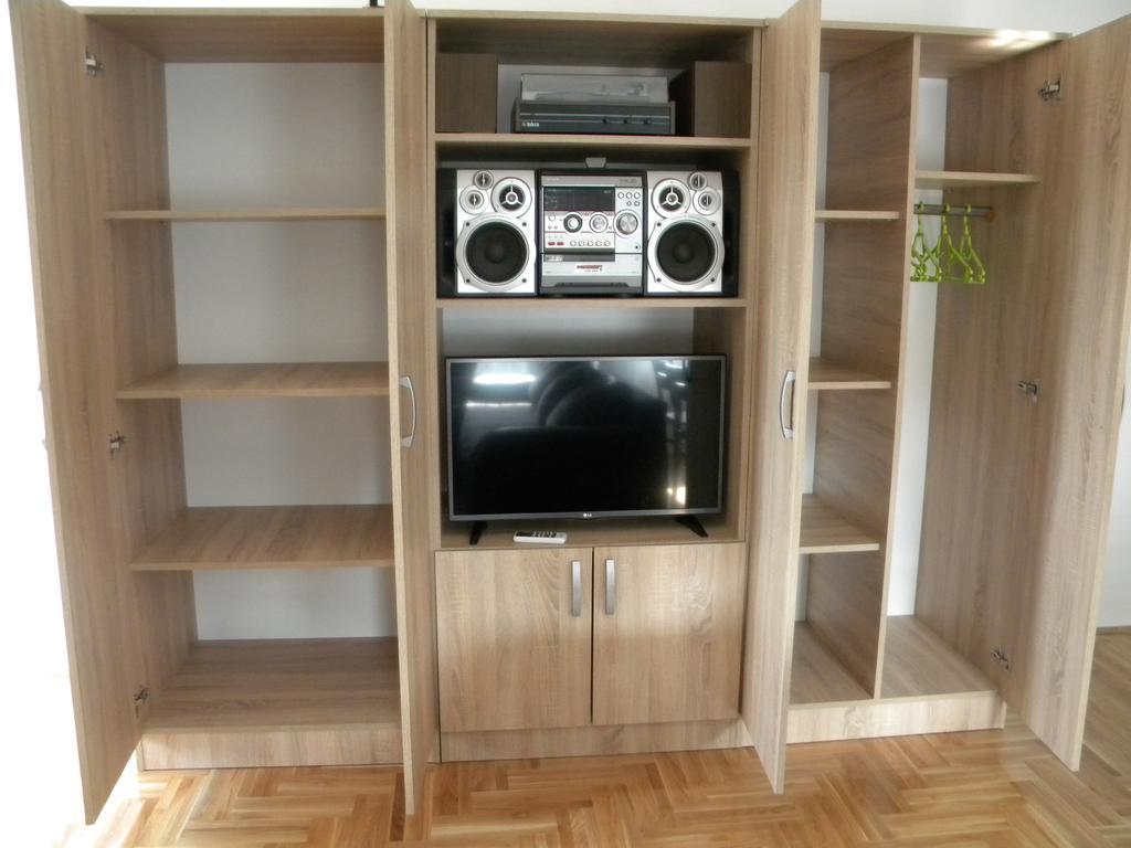 Apartment Srebrni Oblak Arandjelovac Exteriör bild