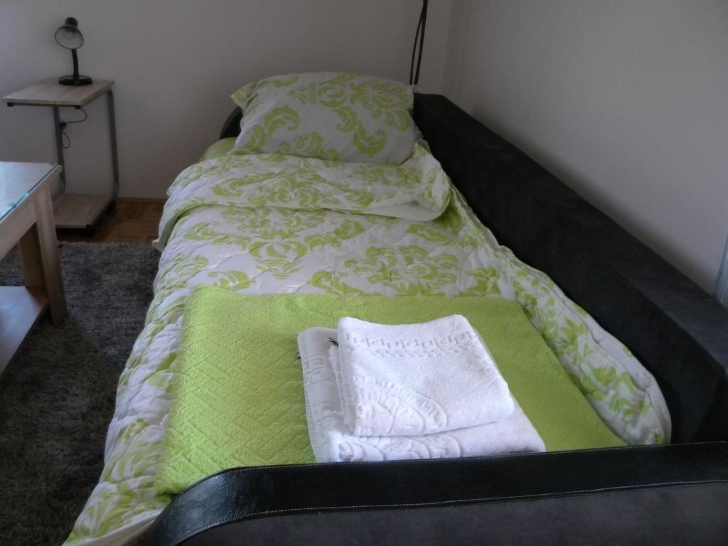 Apartment Srebrni Oblak Arandjelovac Exteriör bild